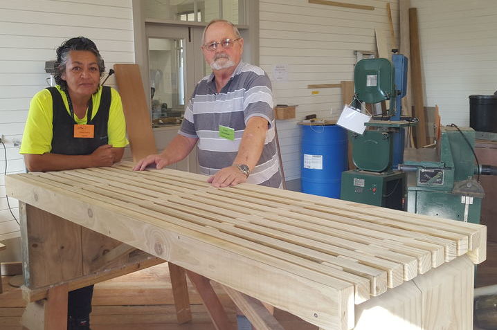 Made locally – Park benches for Otangarei Parks